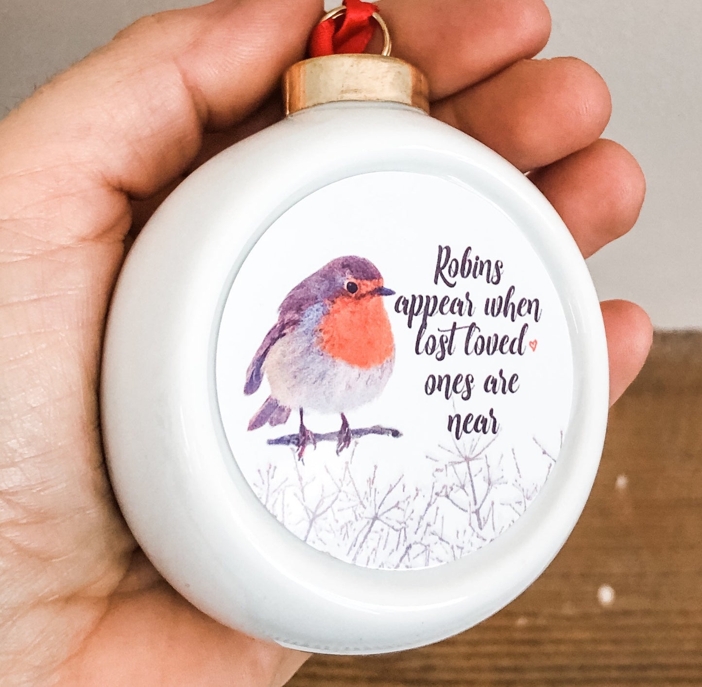 Sentimental Robin Memorial Ceramic Hanging Christ Tree Decoration